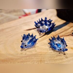 Blue Glass Hedgehog Figurines Mama And 2 Babies